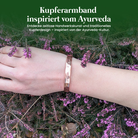 Kupfer-Armreif gehämmert