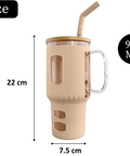 Glasbecher mit Strohhalm & Bambusdeckel – für Auto-Becherhalter, beige