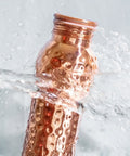 Kupferflasche gehämmert CURVE, 900 ml 