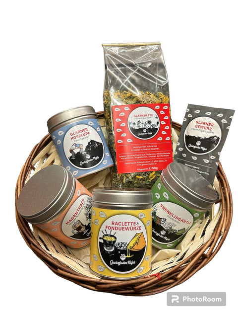 Geschenkkorb Gewürzladen + Glarner Tee